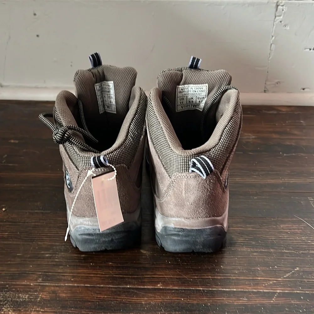 NWT Nevados Women’s Tan Suede Hiking Boots size 11 - Picture 4 of 7